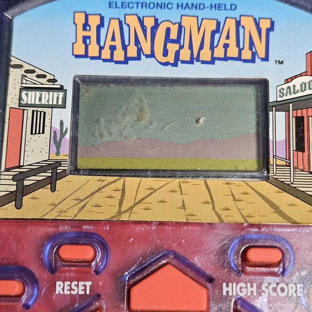 2002 Hangman Electronic Hand-Held Video Game Milton Bradley